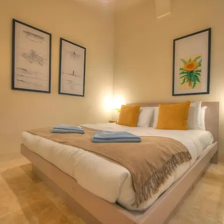 Stylish & Traditional 1 Bedroom Ddem1-1 * La Valletta